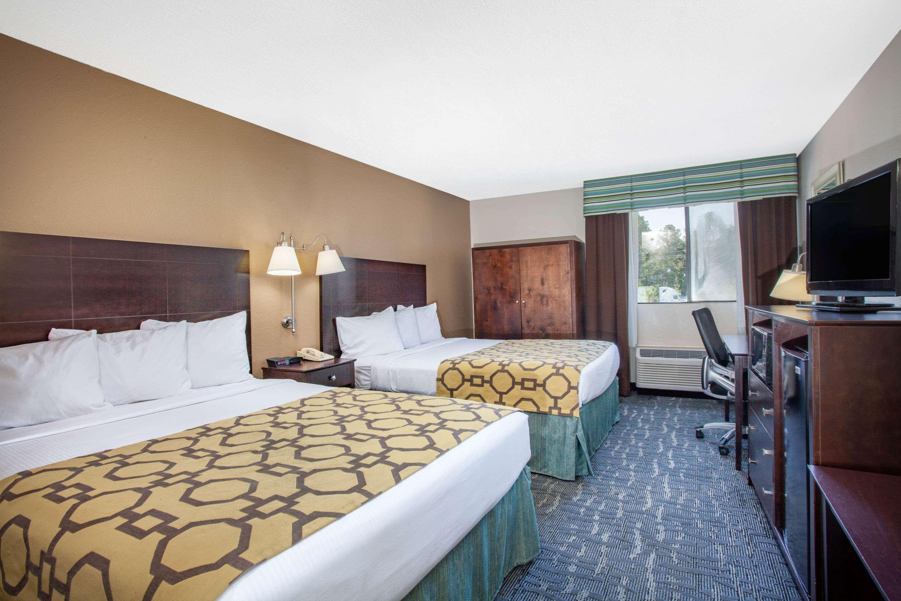 Hotel Baymont By Wyndham Saraland Esterno foto