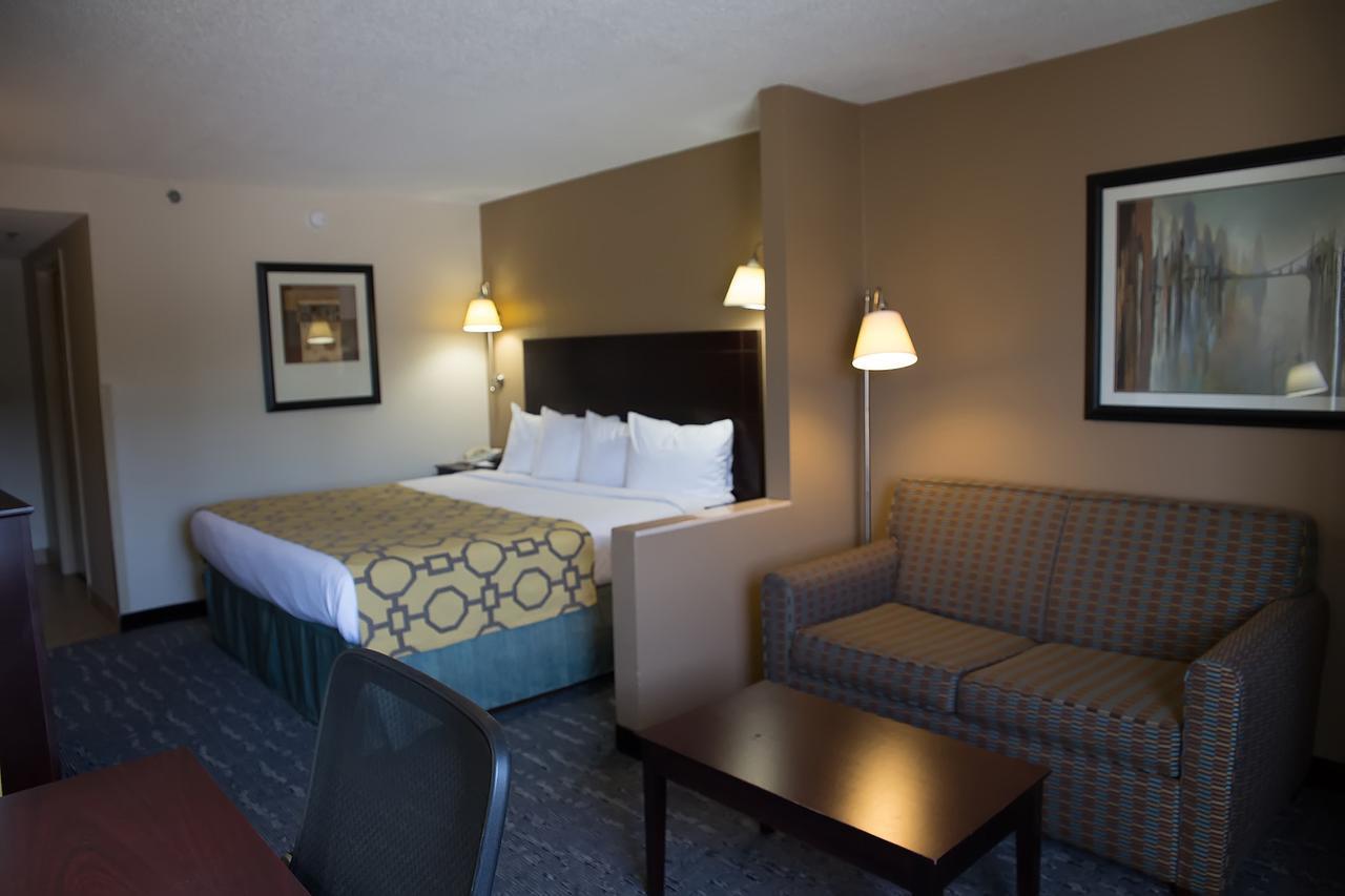 Hotel Baymont By Wyndham Saraland Esterno foto