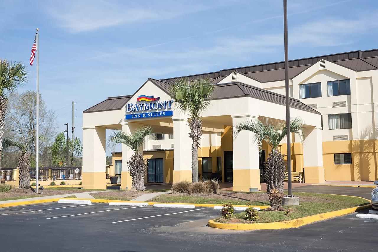 Hotel Baymont By Wyndham Saraland Esterno foto