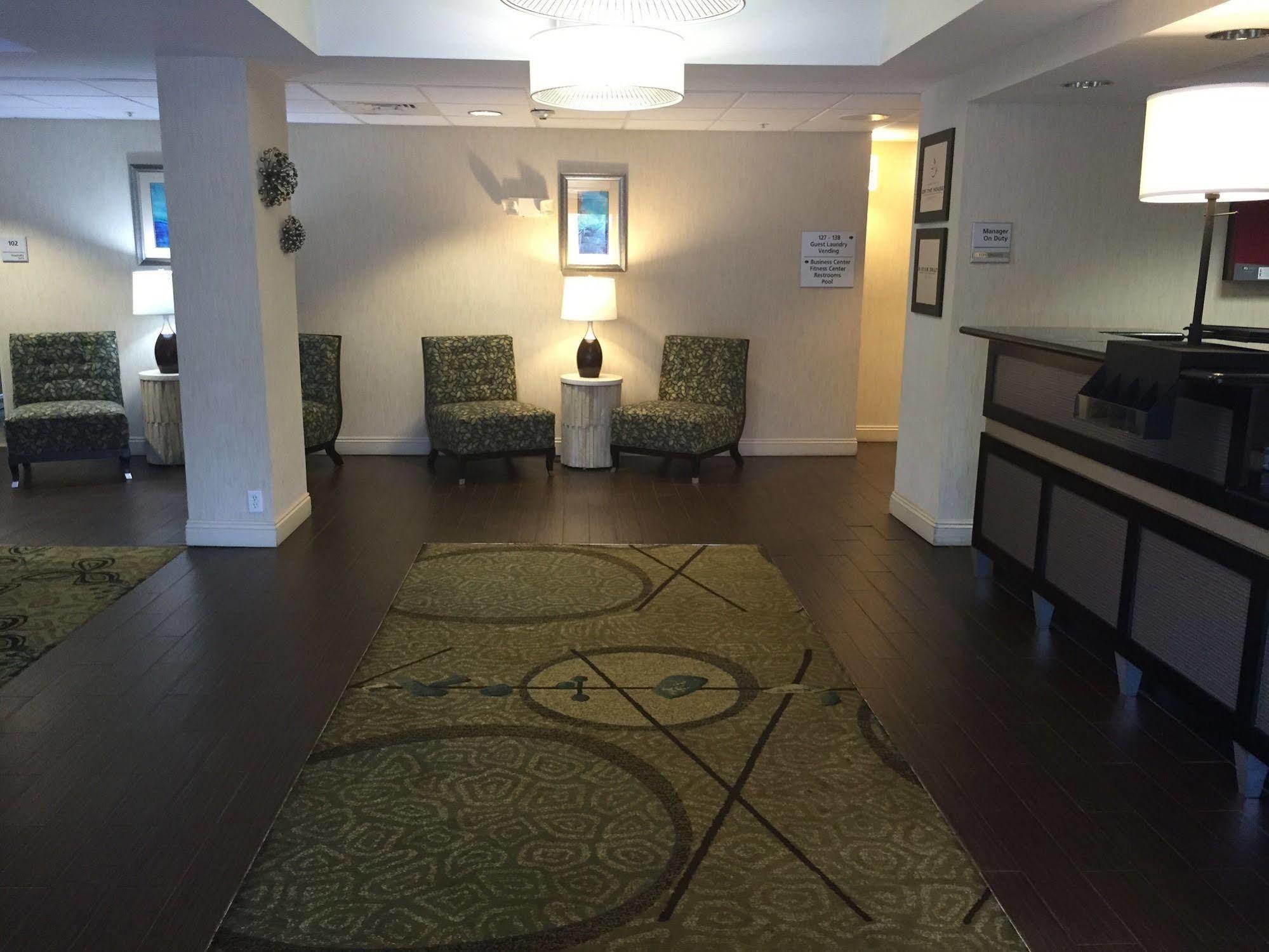 Hotel Baymont By Wyndham Saraland Esterno foto